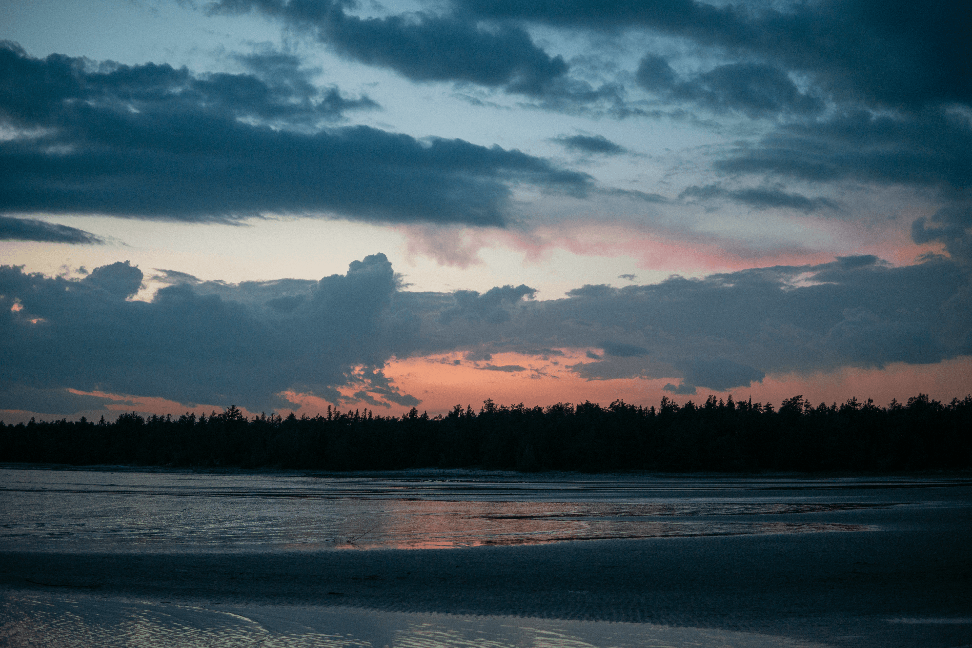 Sunset at Singing Sands beach in Tobermory.